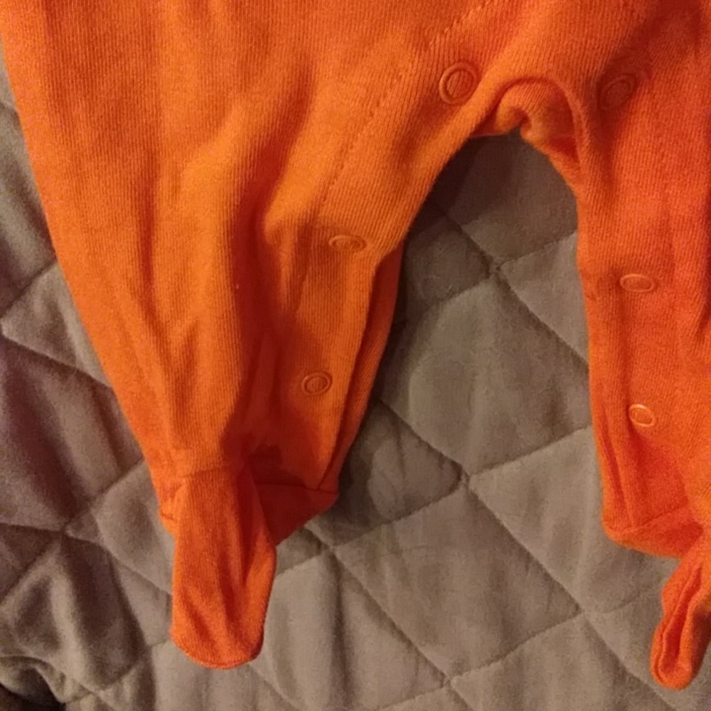Carters Pumpkin 6M Onesie Halloween - Picture 8 of 8